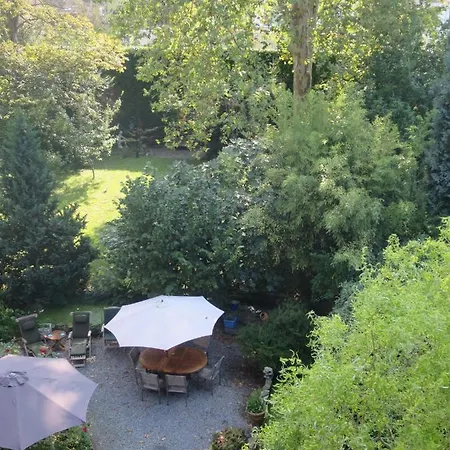 Garden & Breakfast * Liège